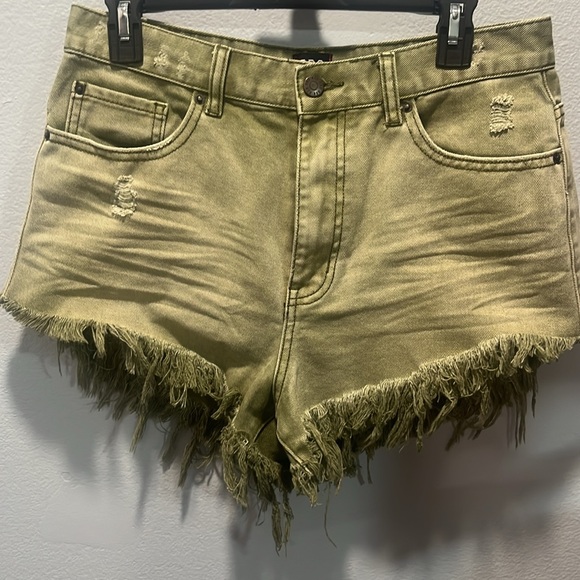 NWOT BDG shorts - Picture 2 of 7